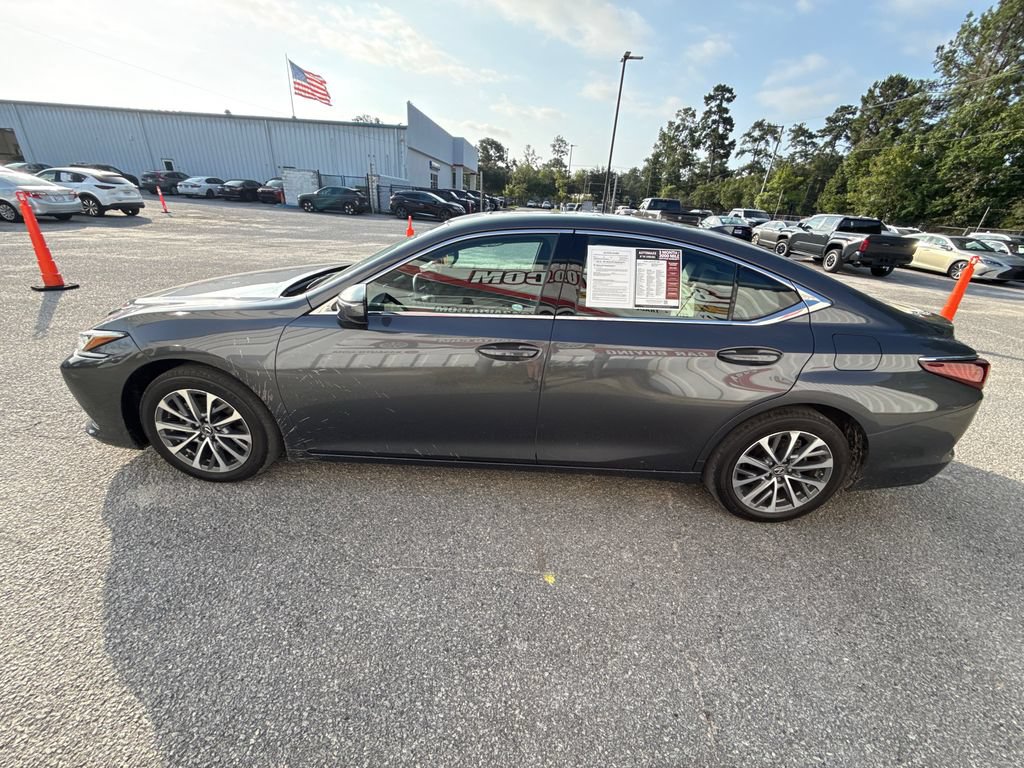 Used 2023 Lexus ES 350 w/ Accessory Package (Z1) FWD image 5