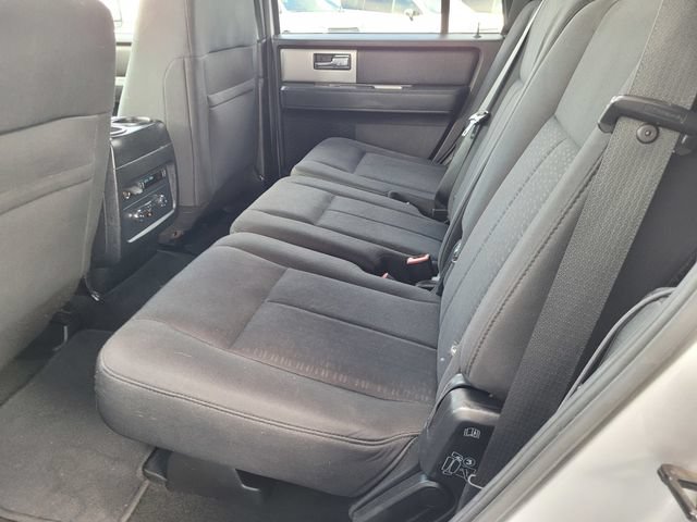 Used 2017 Ford Expedition XLT AWD/4WD image 17
