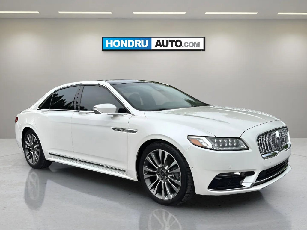 Used 2017 Lincoln Continental Reserve w/ Luxury Package AWD/4WD image 2