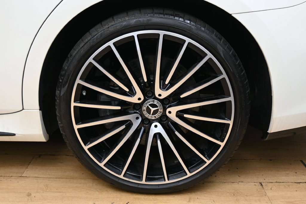 Used 2022 Mercedes-Benz S 500 4MATIC image 13