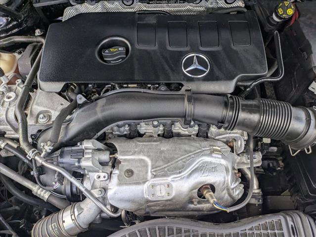 Used 2020 Mercedes-Benz GLB 250 image 20