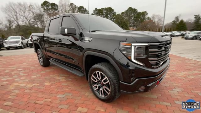 Used 2025 GMC Sierra 1500 AT4 w/ AT4 Premium Package AWD/4WD image 3