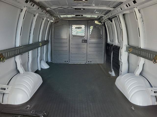 New 2025 Chevrolet Express 2500 w/ Driver Convenience Package RWD image 6