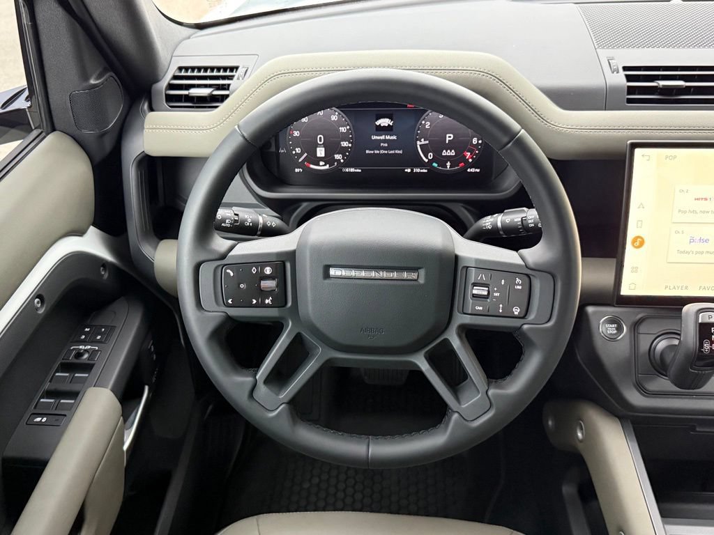 Certified 2026 Land Rover Defender 110 X-Dynamic SE AWD/4WD image 18