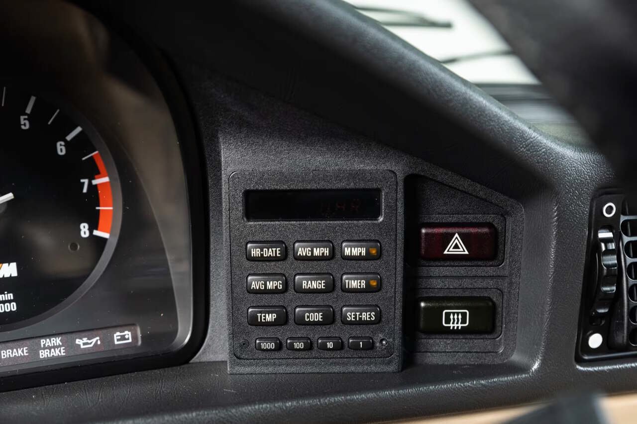Used 1988 BMW M5 RWD image 40