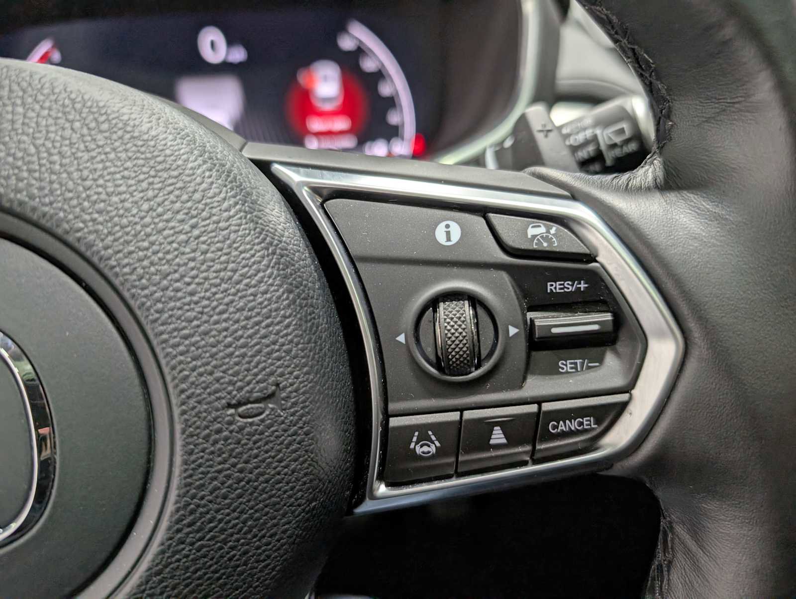 Certified 2023 Acura MDX SH-AWD image 39