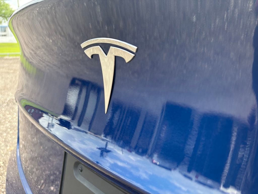 Used 2019 Tesla Model 3 Standard Range Plus image 10