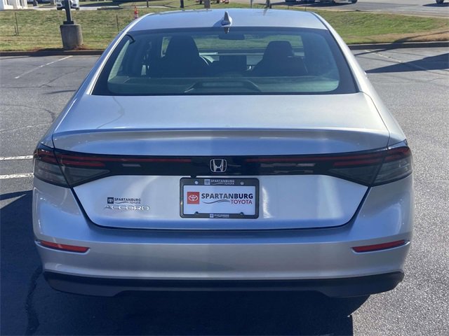 Used 2025 Honda Accord LX image 4
