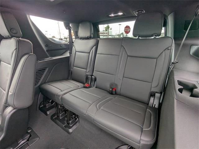 New 2026 GMC Yukon Denali w/ Denali Reserve Package image 16