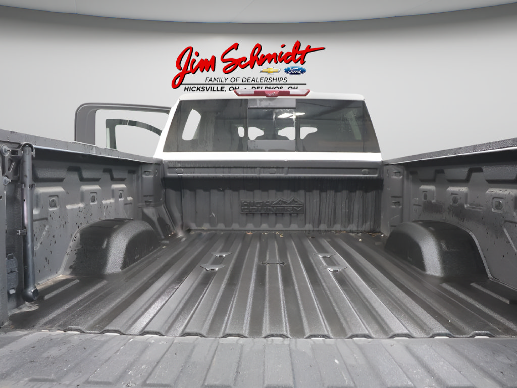 Used 2024 Chevrolet Silverado 2500 High Country w/ High Country Premium Package AWD/4WD image 35