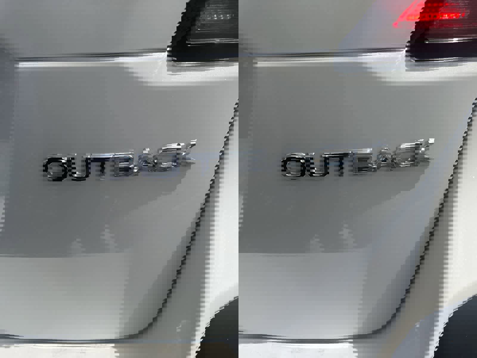 Used 2022 Subaru Outback Limited w/ Popular Package #2 image 12