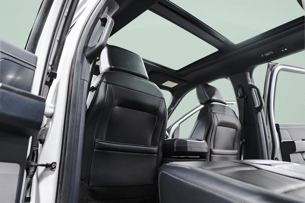 Used 2024 Ford F150 Lariat image 29