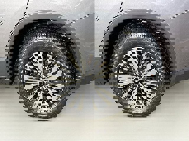 Used 2019 Mitsubishi Outlander SEL image 24