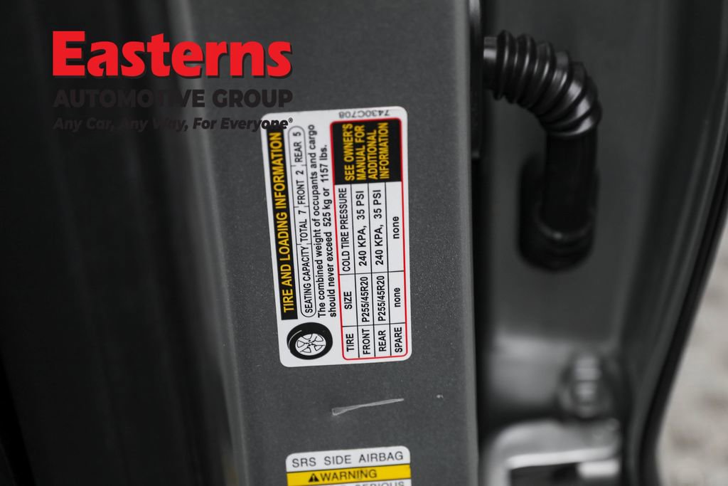 Used 2024 Mitsubishi Outlander SE image 33