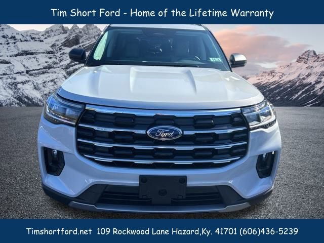 New 2026 Ford Explorer Active image 2