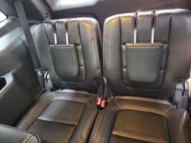 Used 2017 Ford Explorer Limited image 11