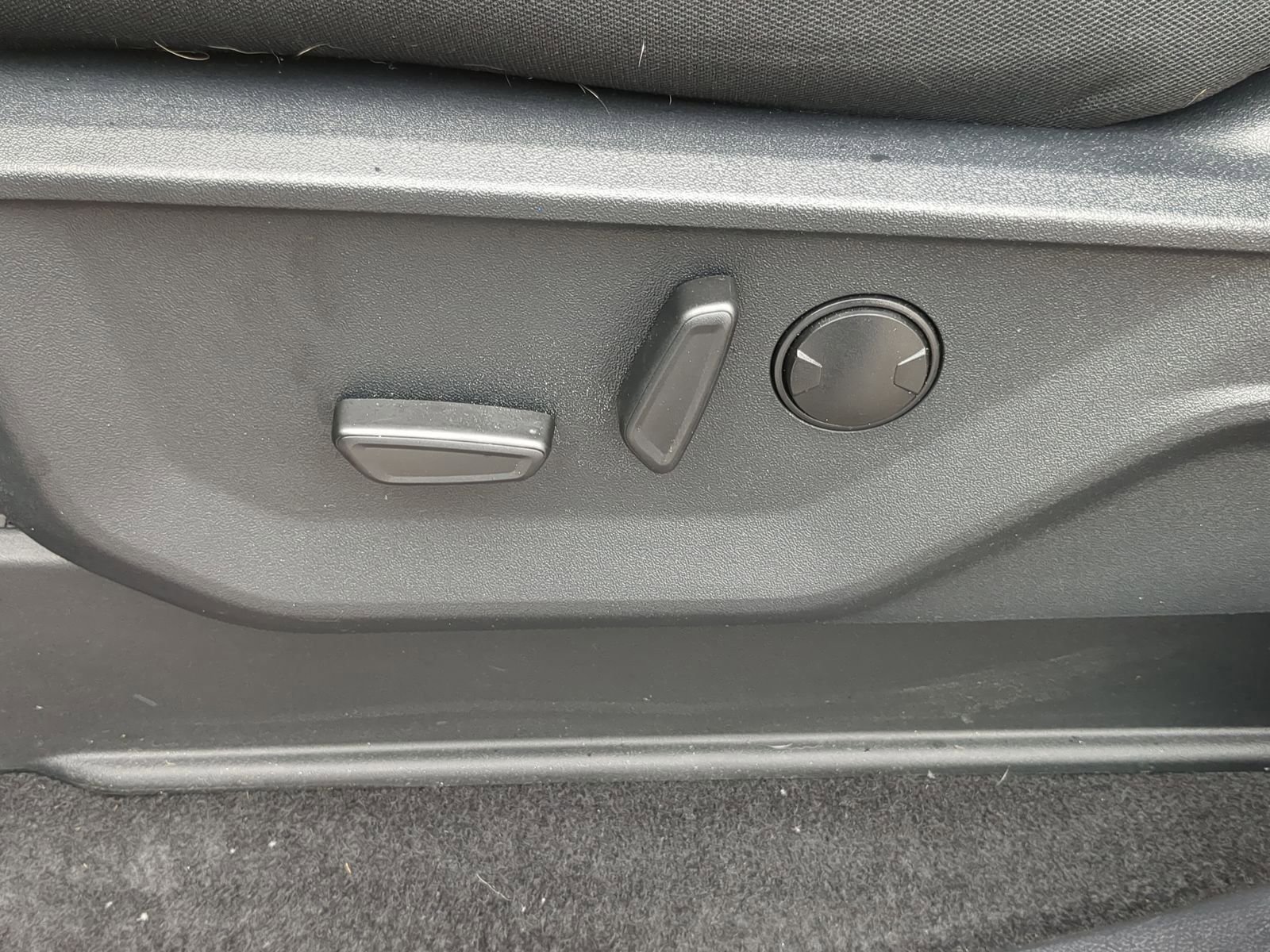 Certified 2025 Ford F150 XLT w/ Equipment Group 302A MID image 23