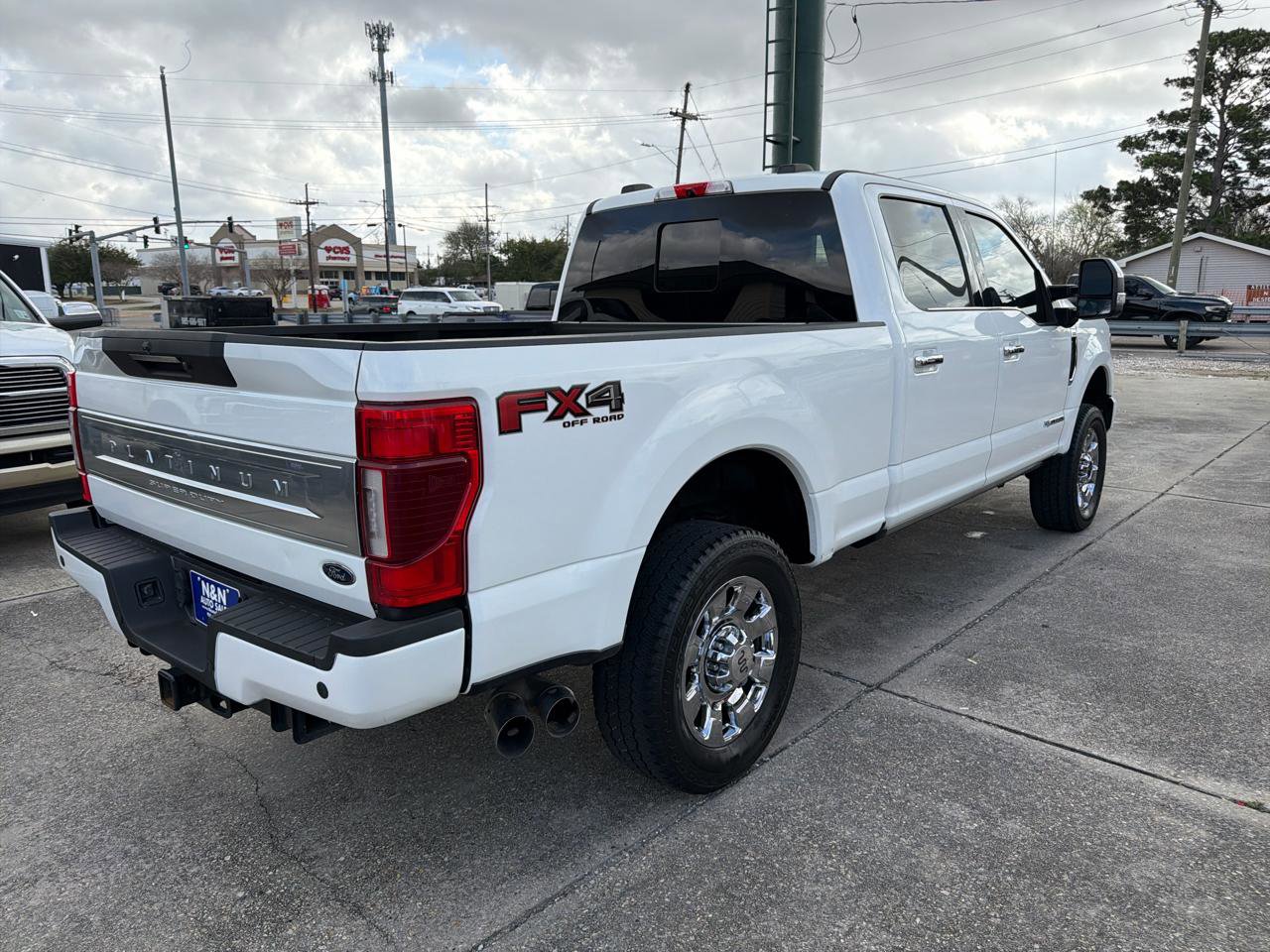 Used 2020 Ford F250 Platinum w/ FX4 Off-Road Package image 8