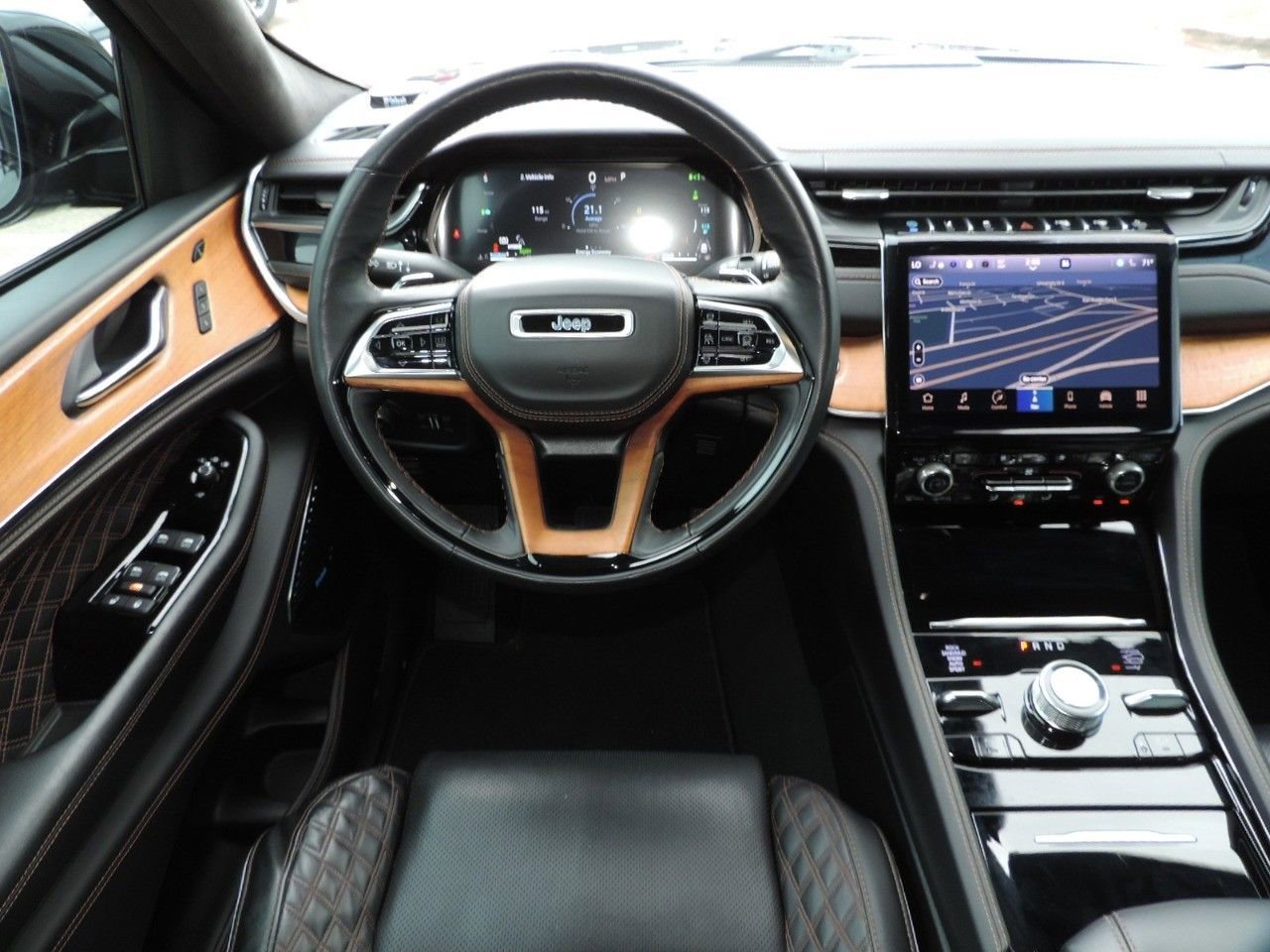 Used 2022 Jeep Grand Cherokee Summit image 27