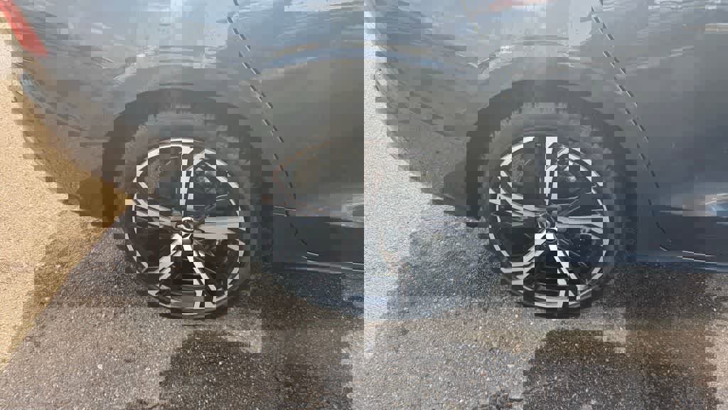 Used 2023 Volvo S60 B5 Plus w/ Climate Package image 12