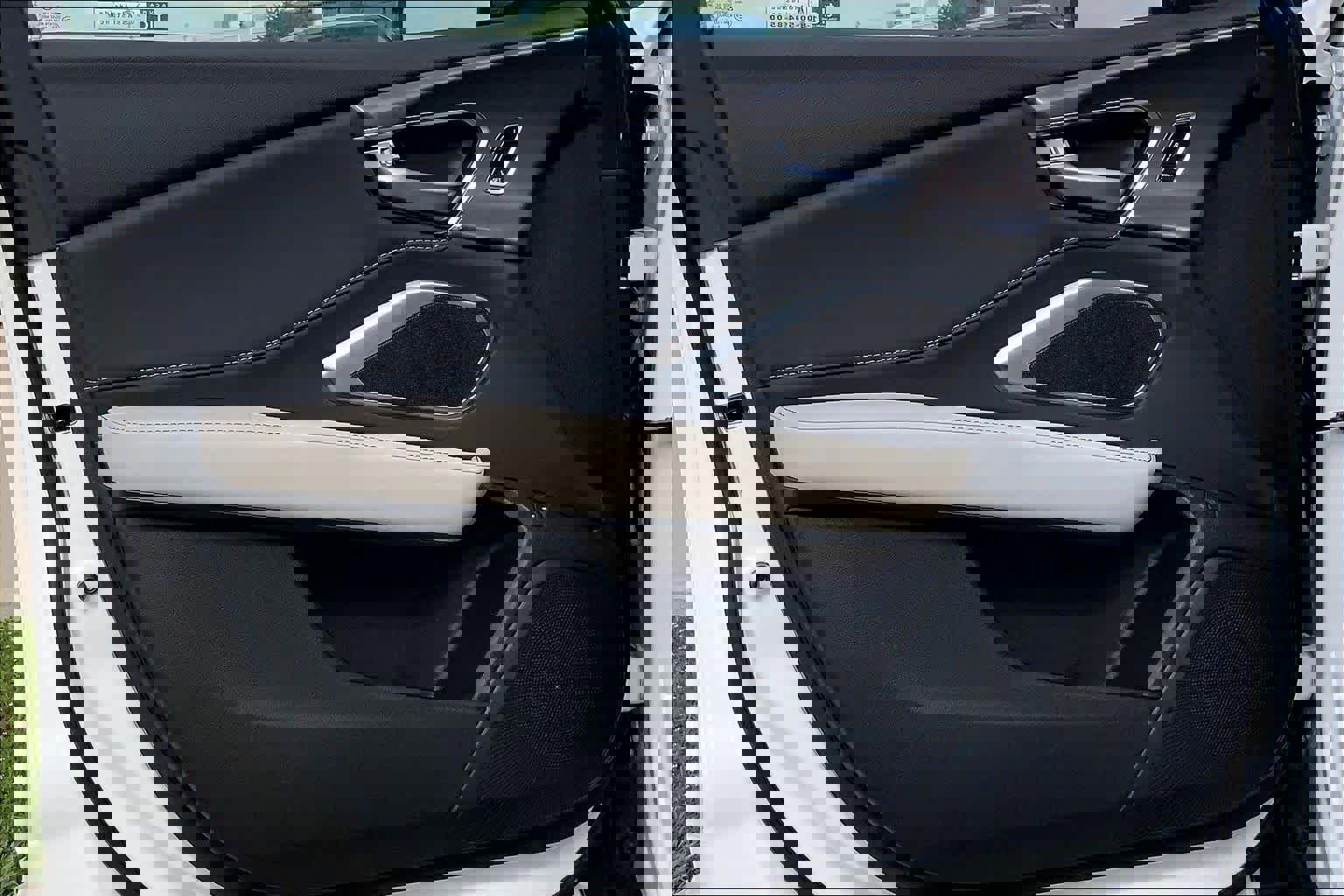 New 2026 Acura RDX SH-AWD image 10