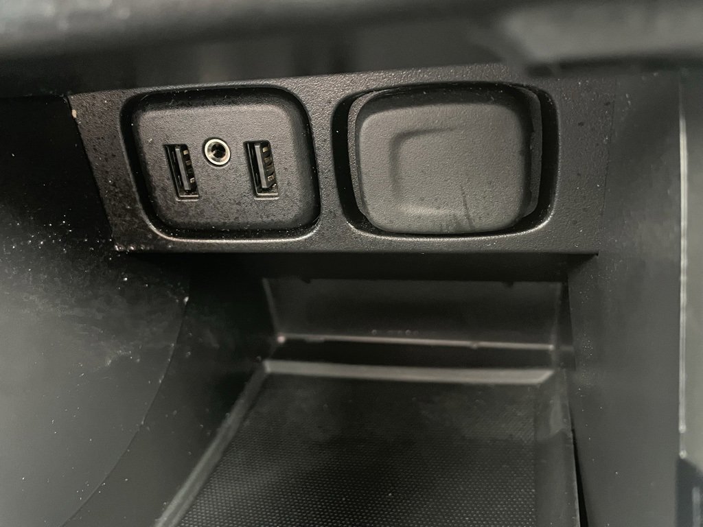 Certified 2021 Buick Encore Preferred image 29