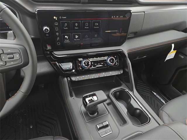 New 2026 GMC Terrain Denali w/ LPO, Floor Liner Package image 40