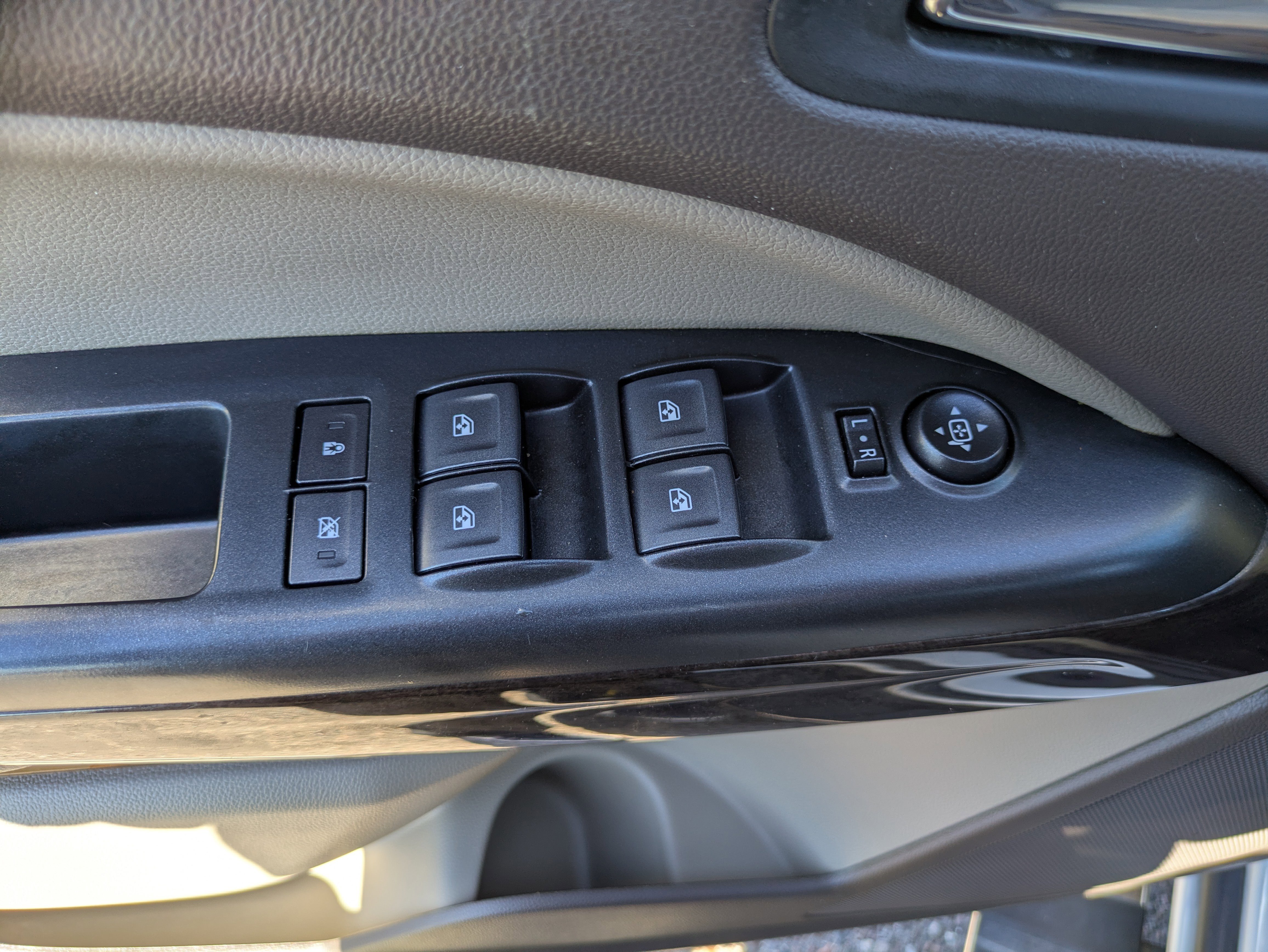 Used 2019 GMC Canyon SLE image 18