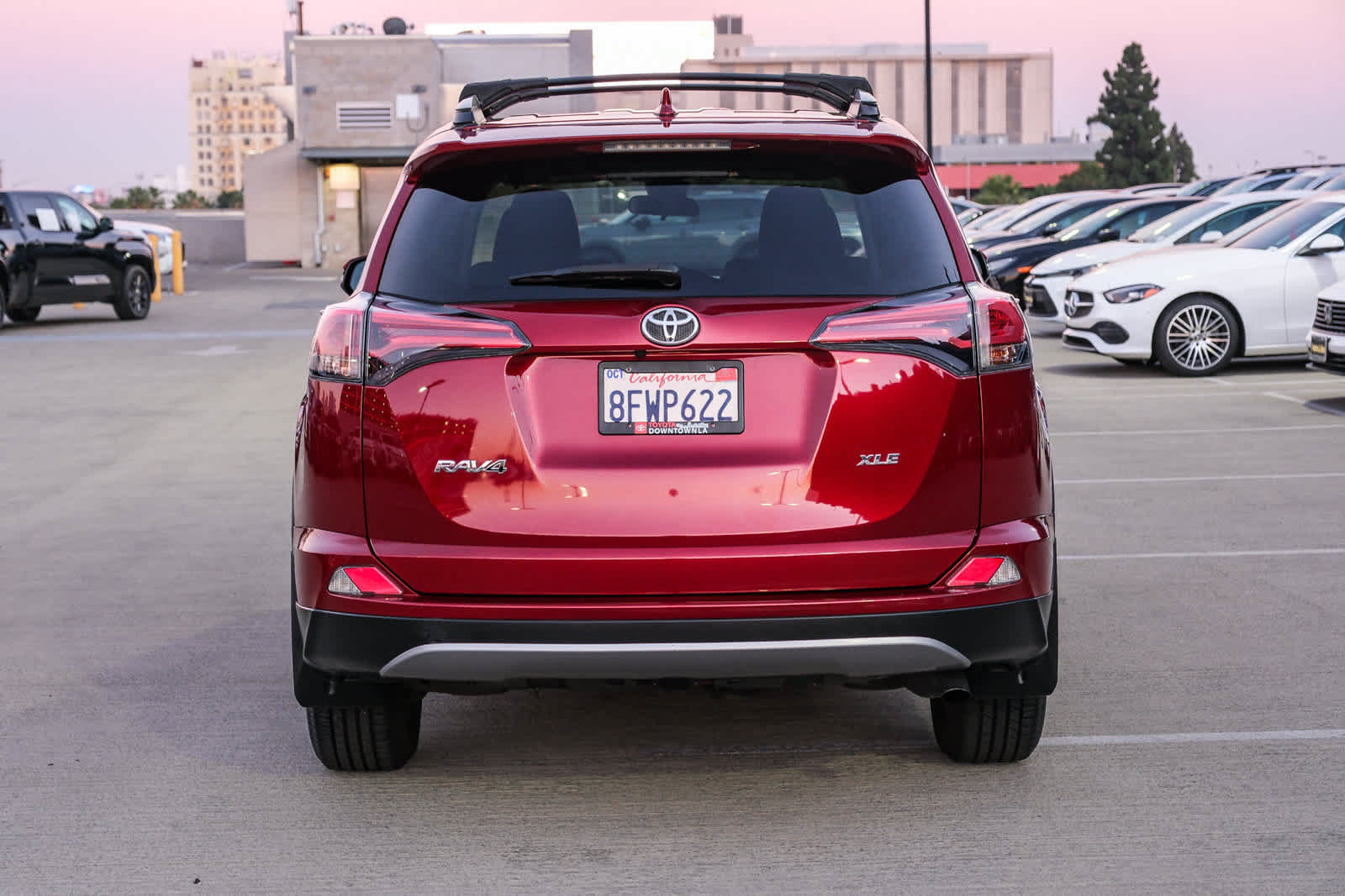 Certified 2018 Toyota RAV4 XLE FWD image 5