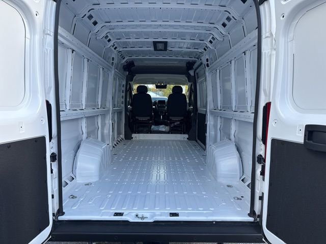 Used 2025 RAM ProMaster 3500 w/ Convenience Group image 23