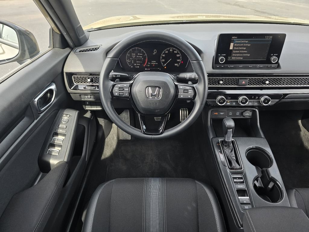 Used 2025 Honda Civic Sport image 13
