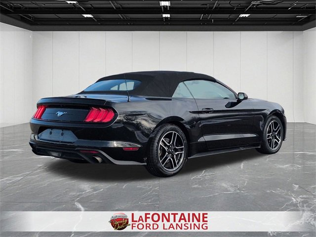 Used 2023 Ford Mustang Premium image 5