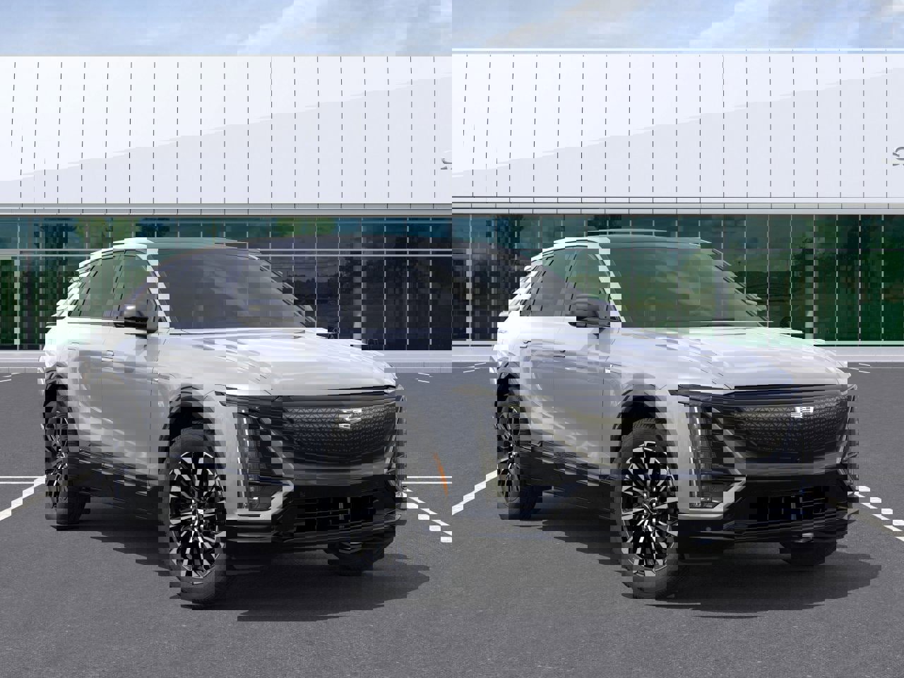 New 2026 Cadillac Lyriq Sport image 7