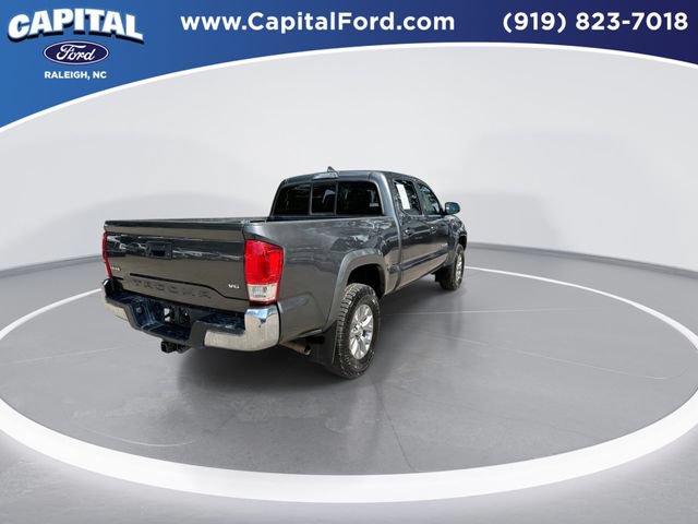 Used 2016 Toyota Tacoma SR5 w/ SR5 Appearance Package (SN) AWD/4WD image 8