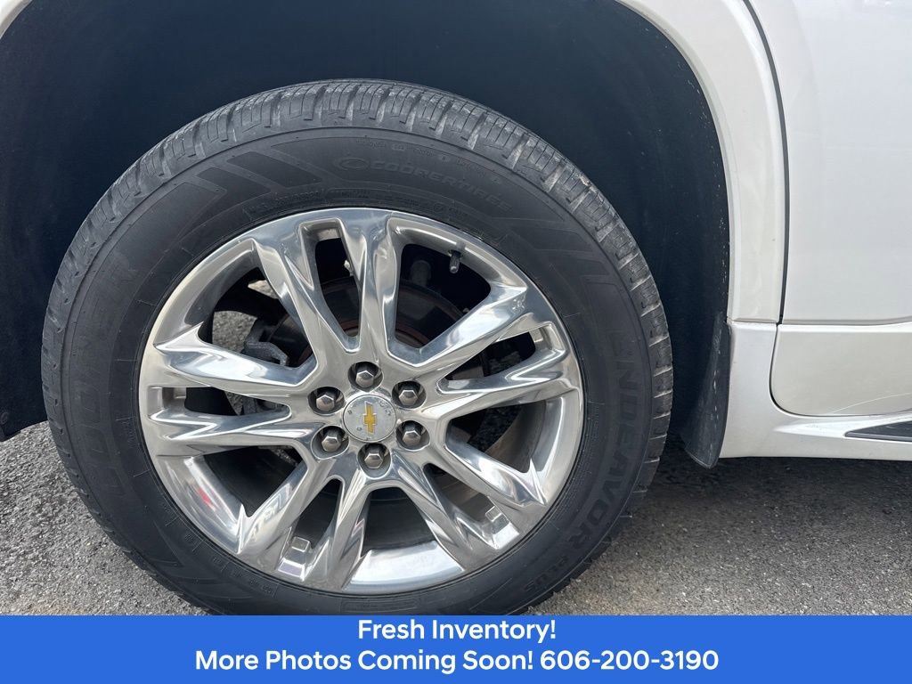 Used 2018 Chevrolet Traverse High Country w/ LPO, 'HIT The Road' Package image 5