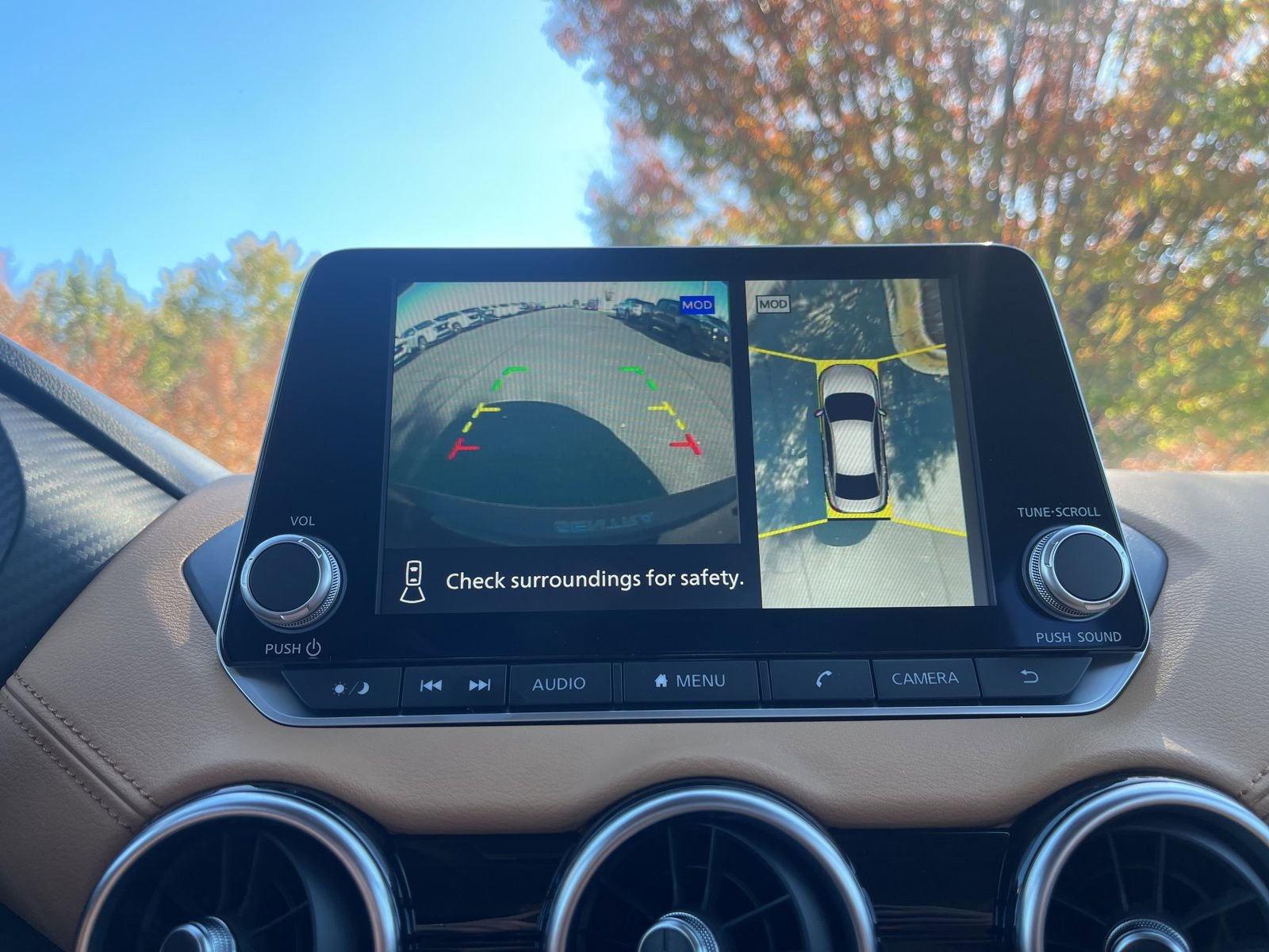 New 2025 Nissan Sentra SV w/ SV Premium Package image 22