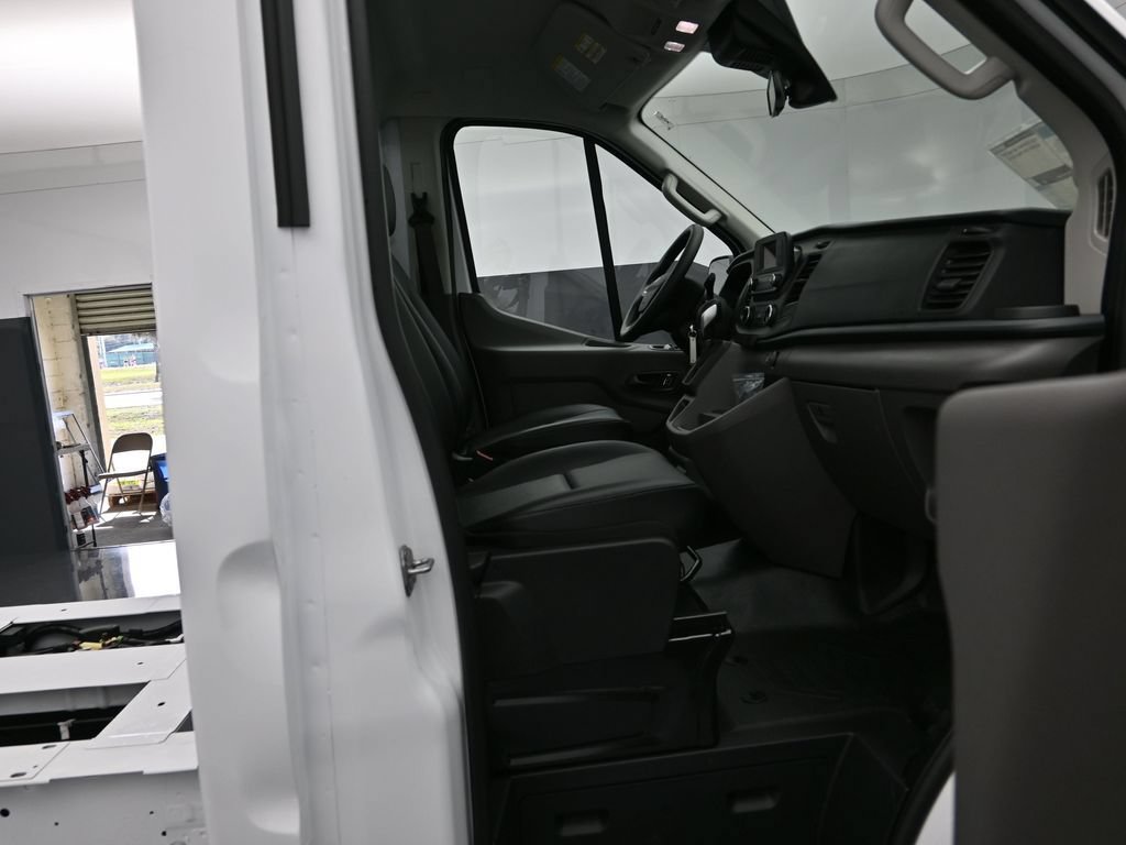 New 2025 Ford Transit 250 w/ Upfitter Package RWD image 21