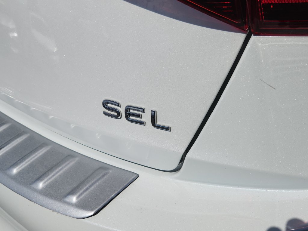 Used 2023 Volkswagen Jetta SEL FWD image 13