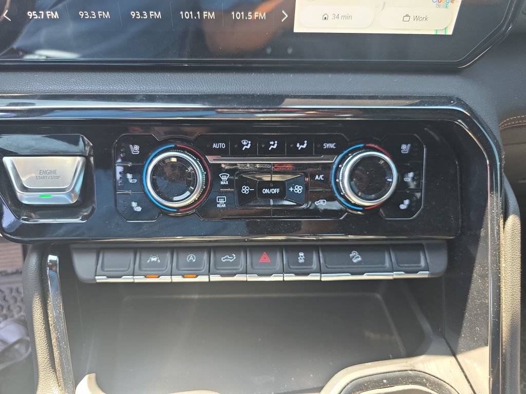 Used 2022 GMC Sierra 1500 AT4 w/ AT4 Preferred Package AWD/4WD image 23