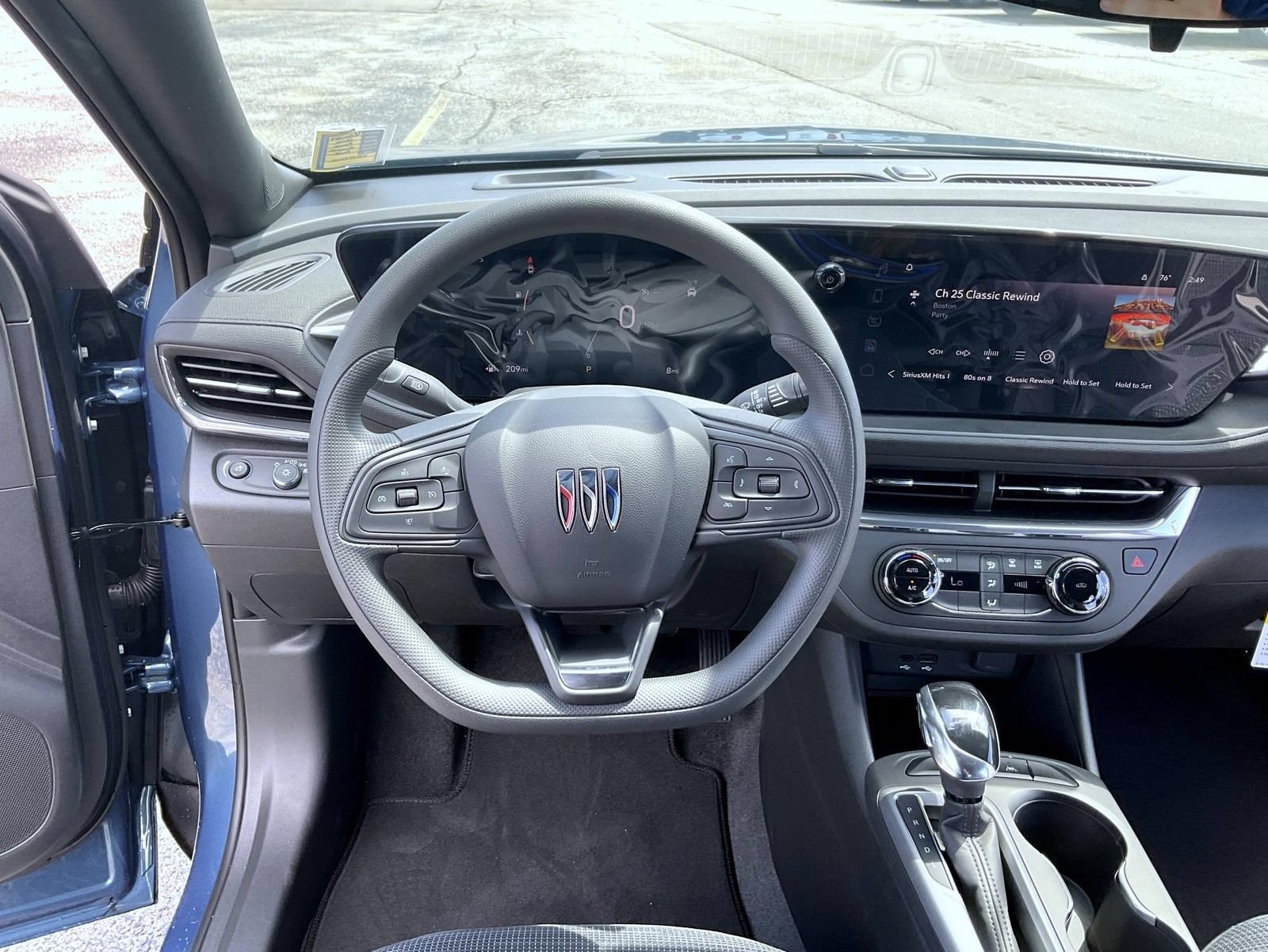 New 2026 Buick Envista Preferred FWD image 11