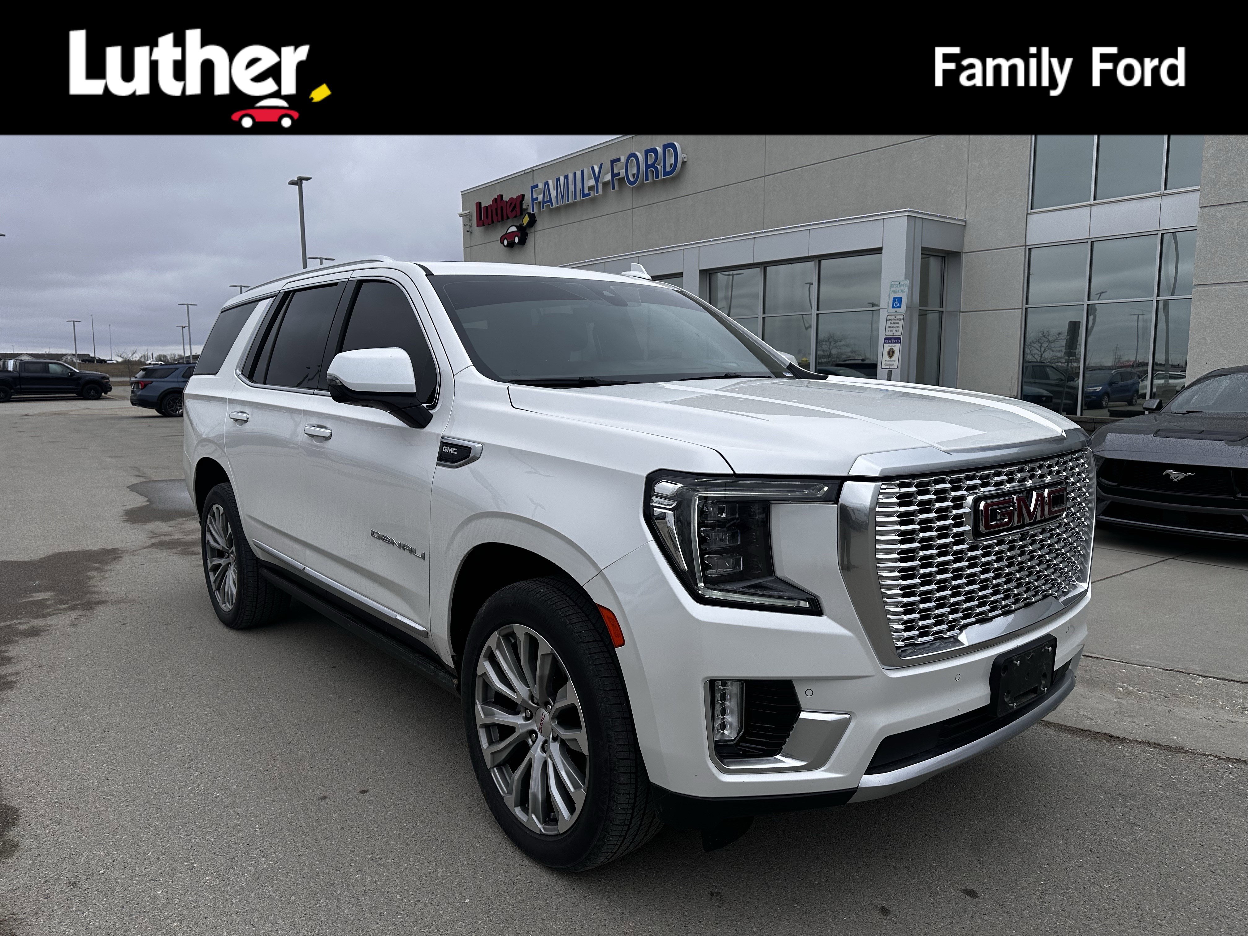 Used 2021 GMC Yukon Denali w/ Denali Premium Package
