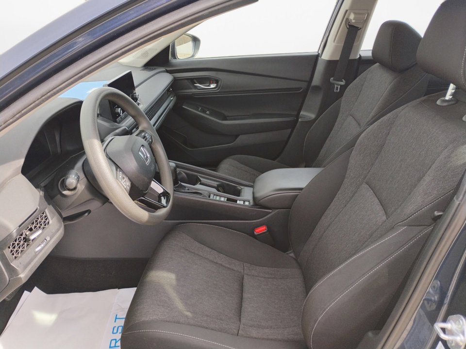 Certified 2024 Honda Accord EX image 9
