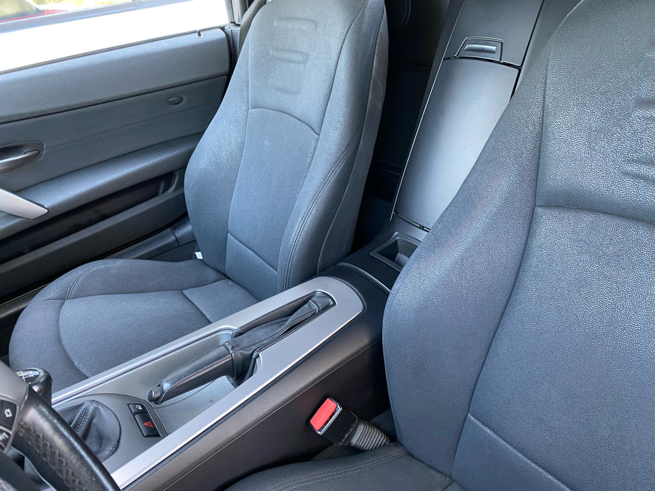 Used 2004 BMW Z4 2.5i image 37