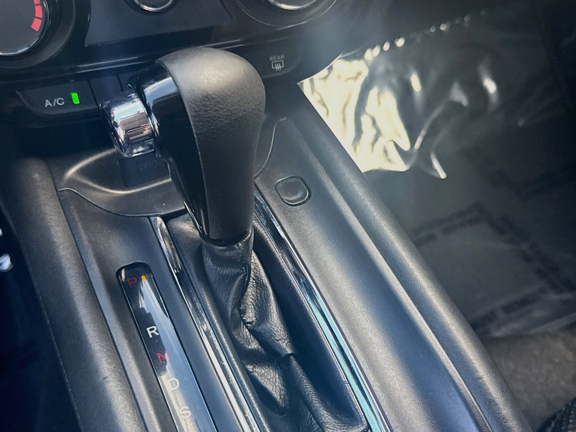 Used 2022 Honda HR-V LX image 15