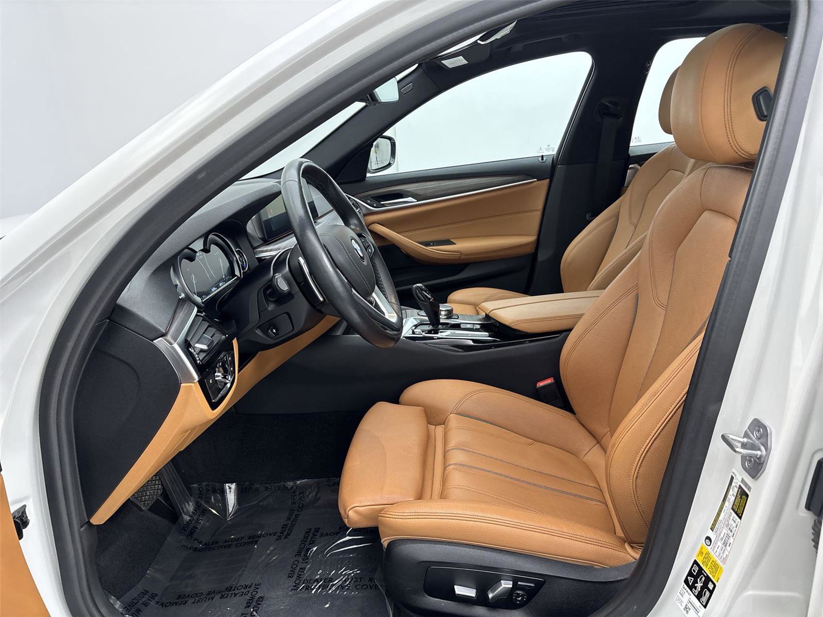 Used 2018 BMW 530i xDrive image 25