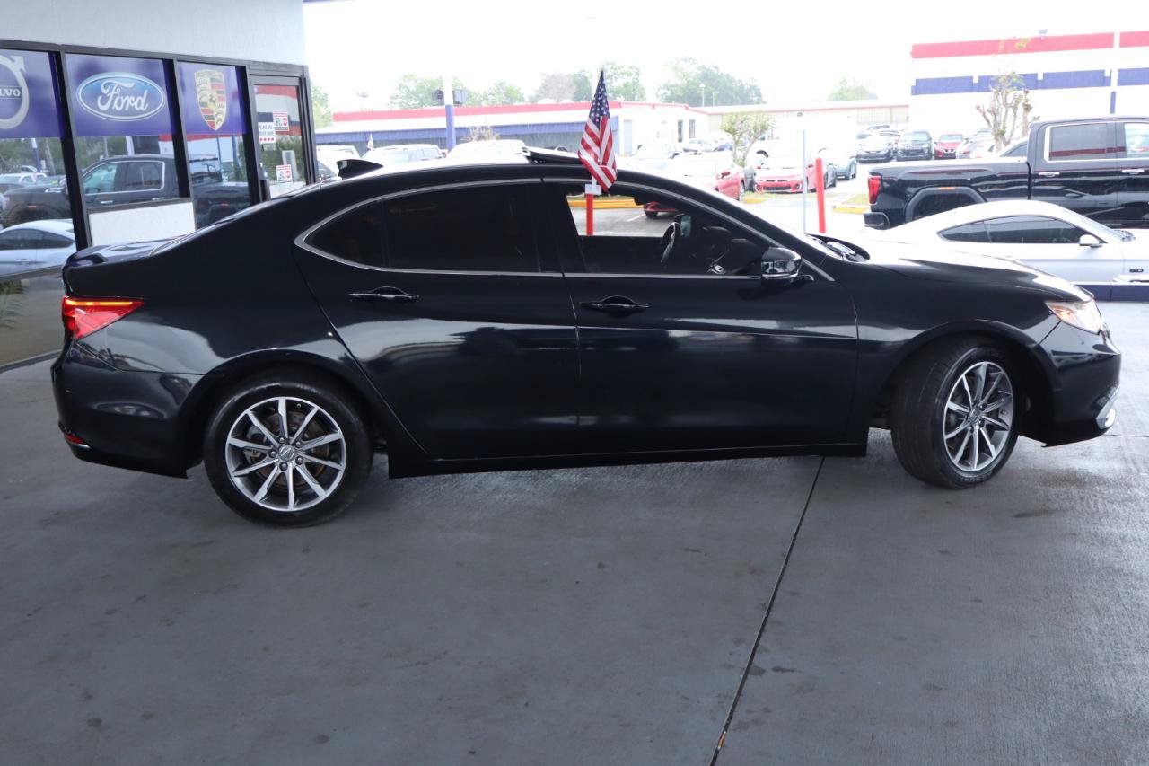 Used 2020 Acura TLX FWD image 4