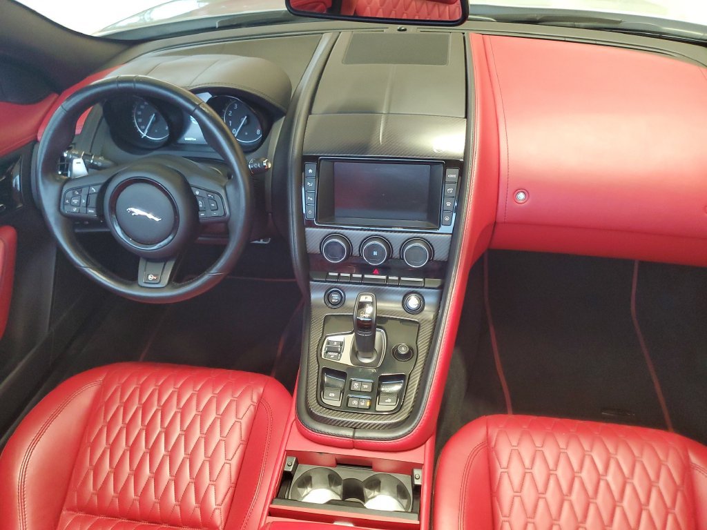Used 2017 Jaguar F-TYPE SVR AWD/4WD image 28