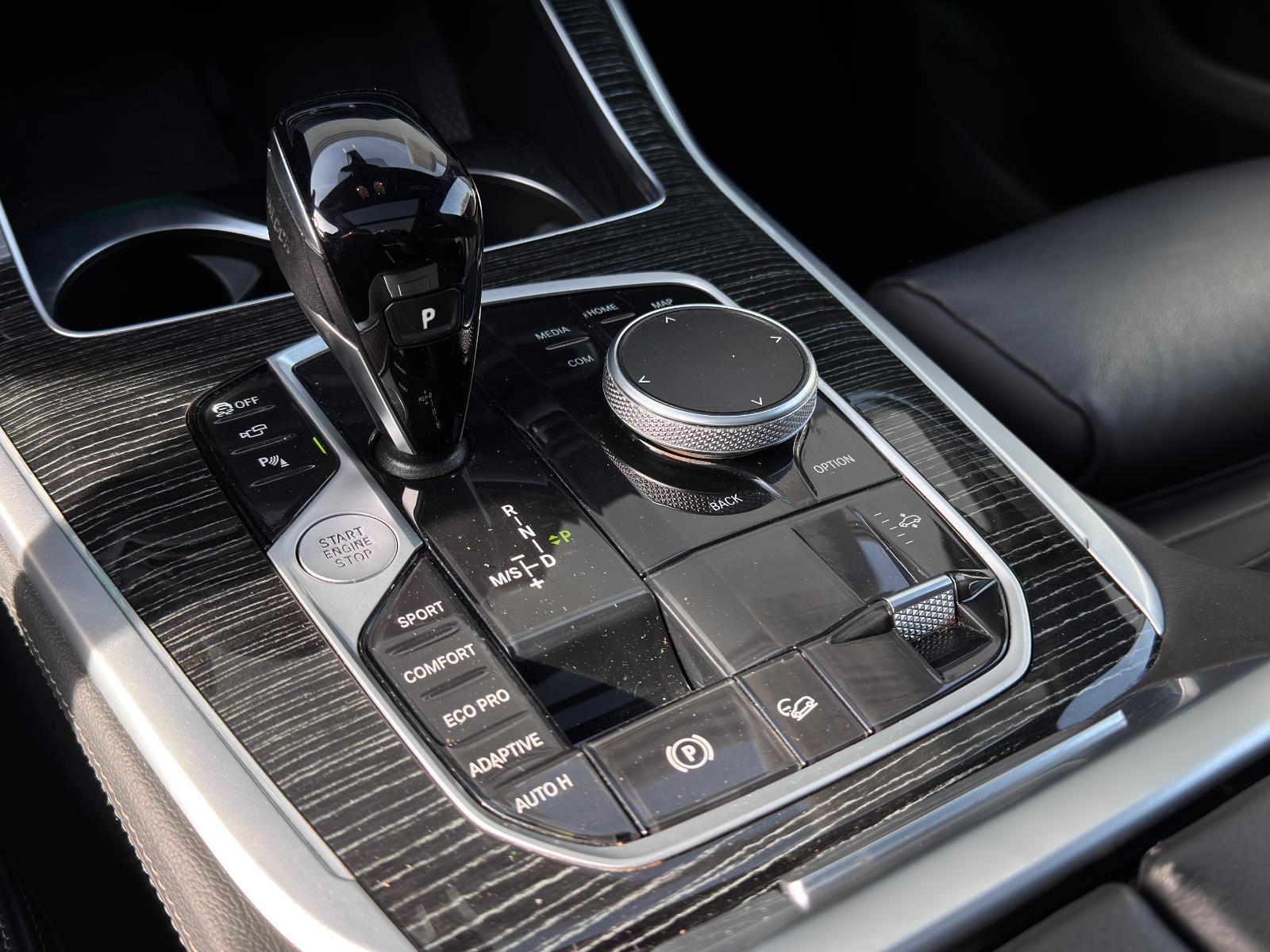 Used 2022 BMW X7 xDrive40i w/ M Sport Package image 20