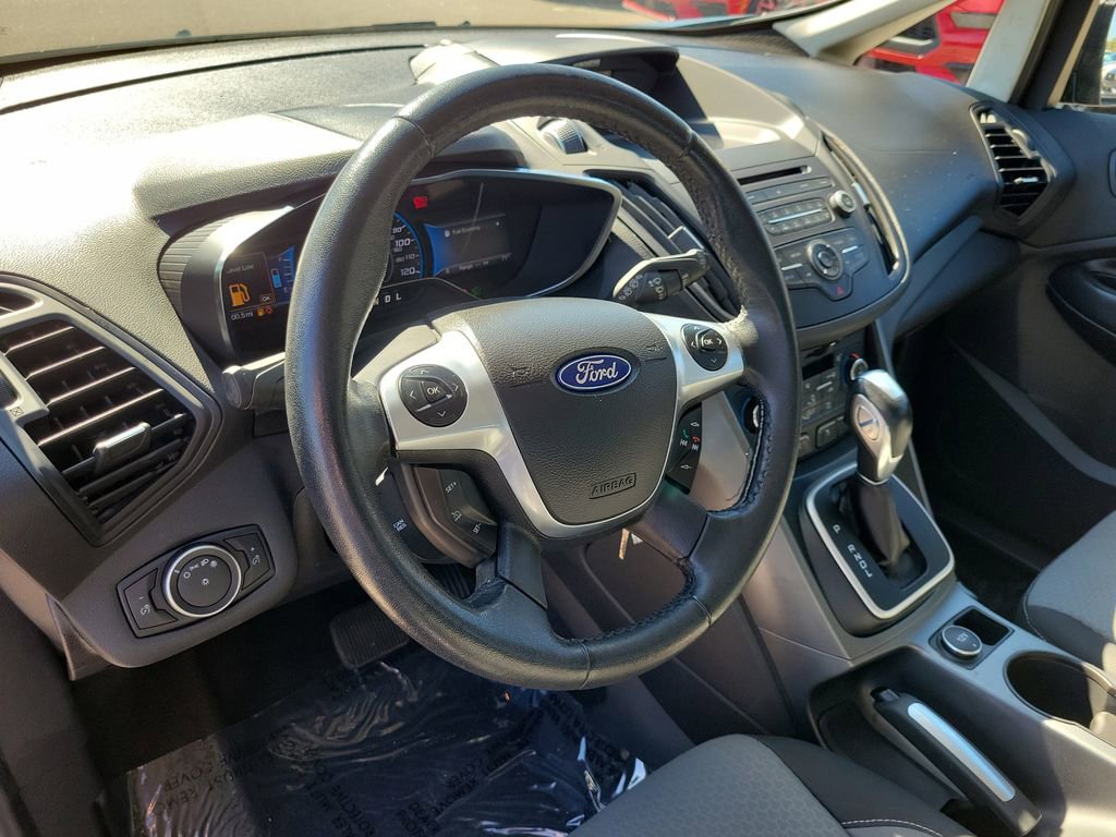 Used 2017 Ford C-MAX SE image 16