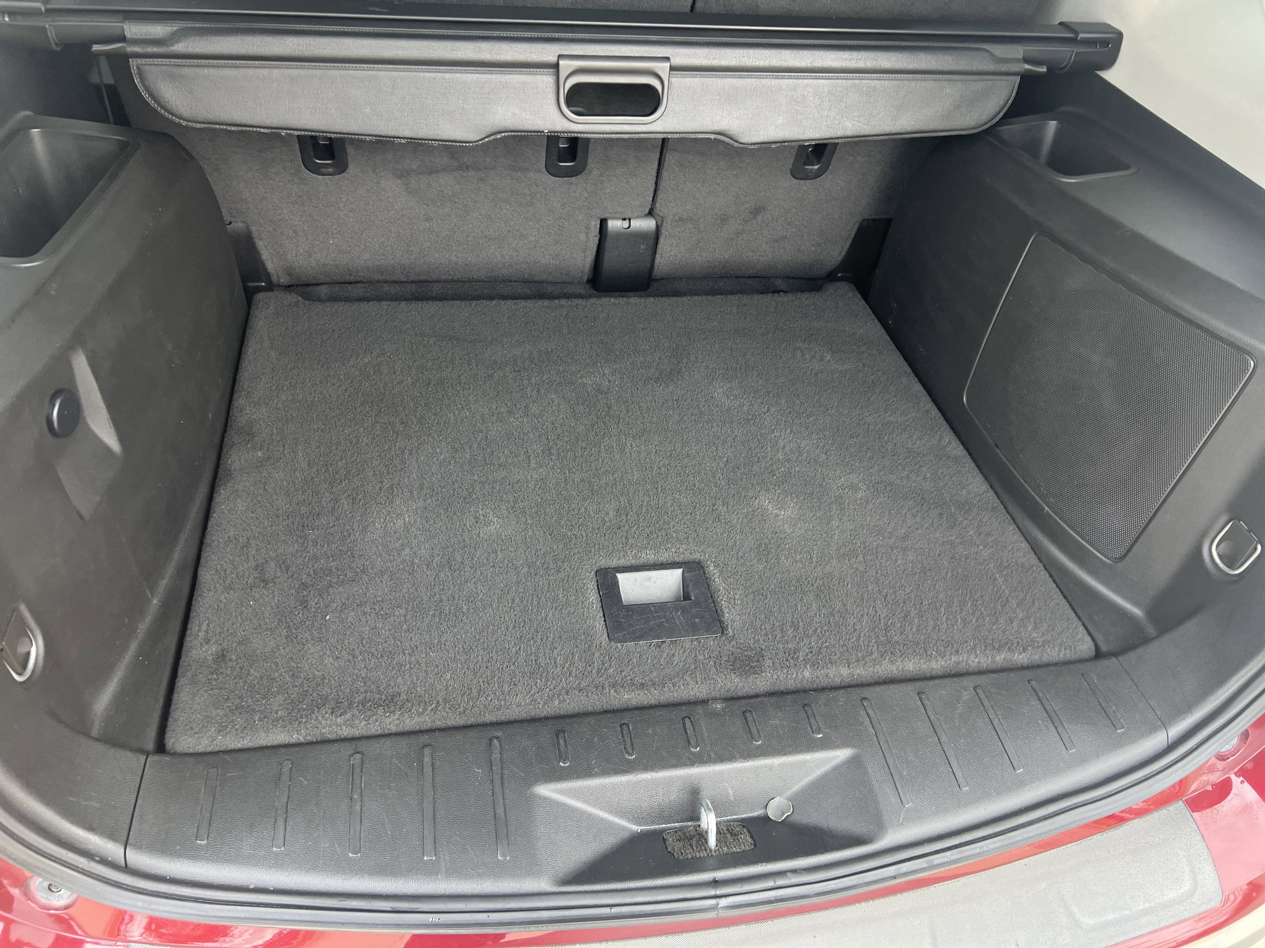 Used 2017 GMC Terrain SLT w/ Open Road Package image 32